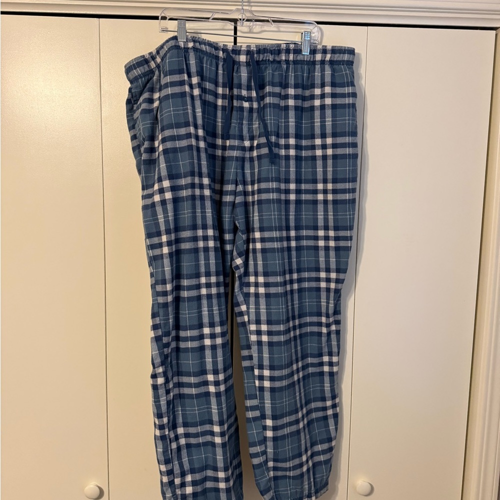Magellan Outdoors Blue Plaid Joggers